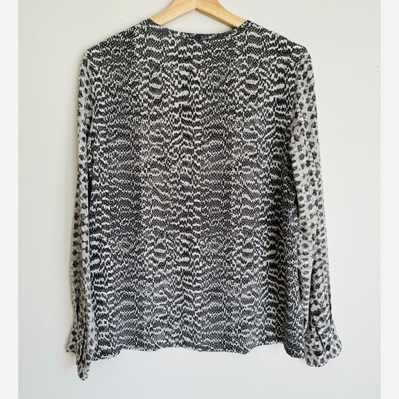 Equipment • Silk Round Neckline Blouse in Reptile Print - Picture 3 of 5